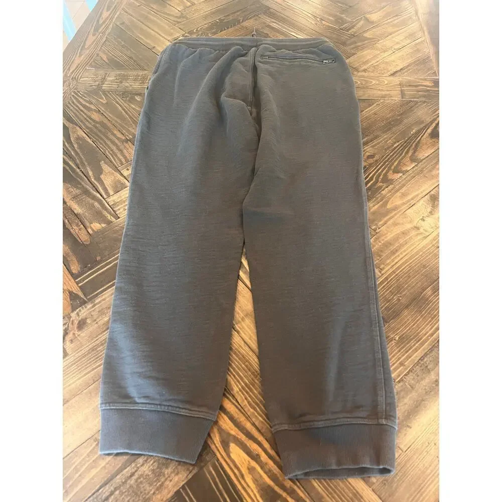 Duluth Trading Co pre owned